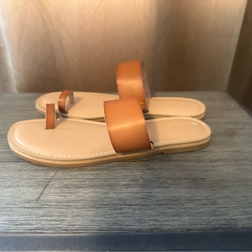 Cognac Brown Toe Loop Sandals